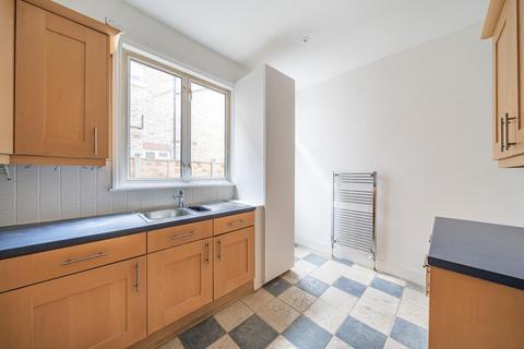 25 Wilton Road, London, N10 1LX