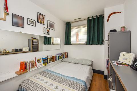 58 Elder Close, Winchester, SO22 4LH