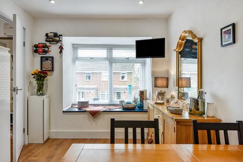 58 Elder Close, Winchester, SO22 4LH