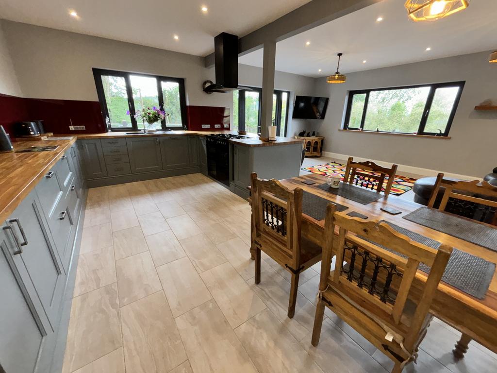 Open plan Kitchen, dining &amp; living area