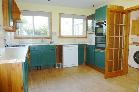 4 bedroom detached house to rent, 16 Mill Crescent, North Kessock, IV1