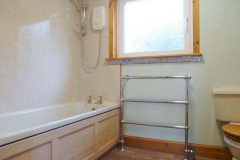 4 bedroom detached house to rent, 16 Mill Crescent, North Kessock, IV1