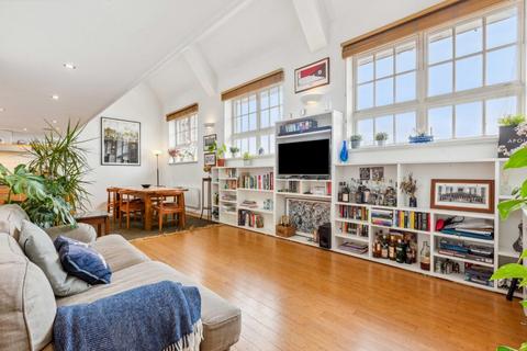 Flat 27, 1 Reed Place, London, SW4 7LD
