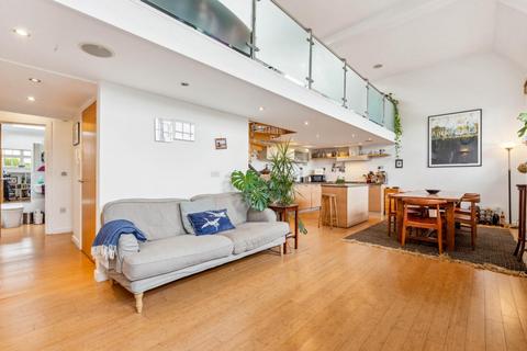 Flat 27, 1 Reed Place, London, SW4 7LD