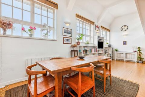 Flat 27, 1 Reed Place, London, SW4 7LD