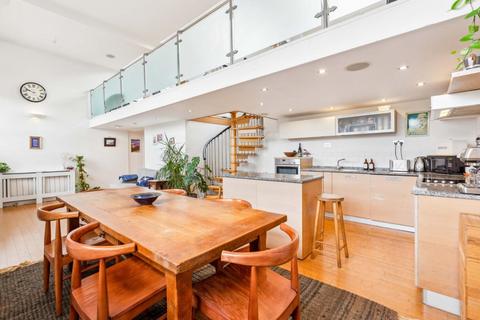 Flat 27, 1 Reed Place, London, SW4 7LD