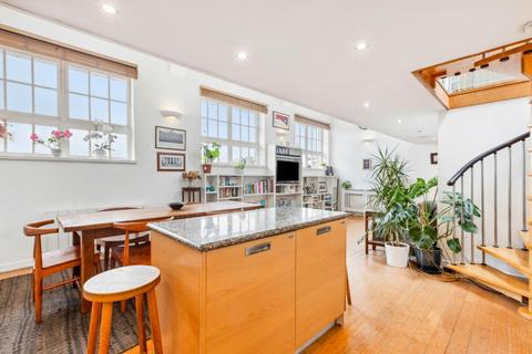 Flat 27, 1 Reed Place, London, SW4 7LD