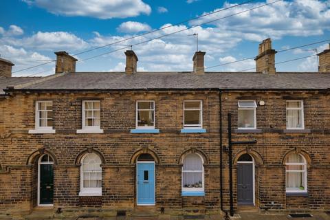 2 bedroom terraced house for sale, Mawson Street, Shipley, West Yorkshire, BD18