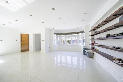 6 bedroom detached house for sale, Edgwarebury Lane, Edgware