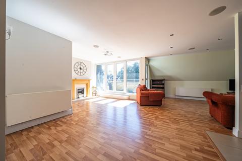 2 bedroom penthouse for sale, Bradbourne Vale Road, Kent TN13