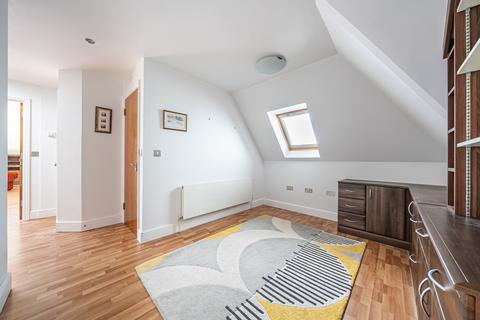 2 bedroom penthouse for sale, Bradbourne Vale Road, Kent TN13