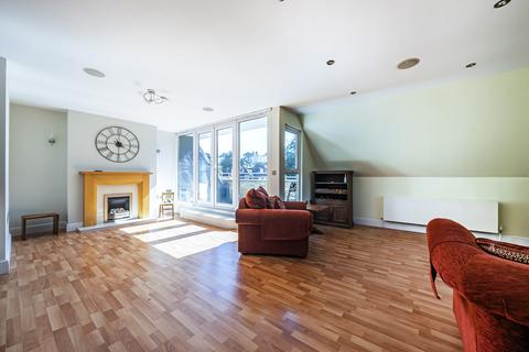2 bedroom penthouse for sale, Bradbourne Vale Road, Kent TN13