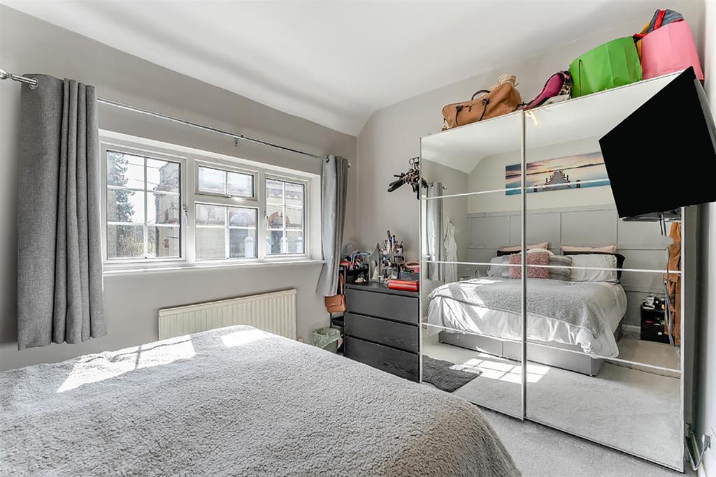 8642549-interior10.jpg