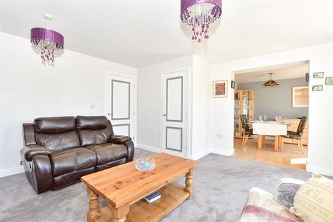 4 bedroom semi-detached house for sale, Penfold Way, Havant PO9