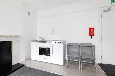 1 bedroom flat to rent, Norfolk Square, Brighton