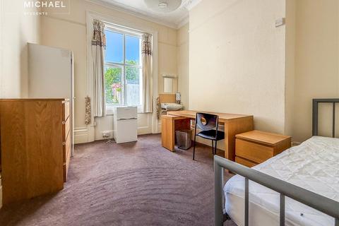 1 bedroom in a house share to rent, Powis Grove, Brighton
