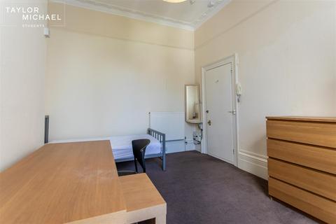 1 bedroom in a house share to rent, Powis Grove, Brighton