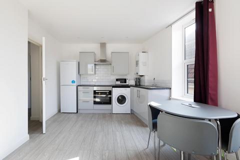 2 bedroom house to rent, Freshfield Road, Brighton