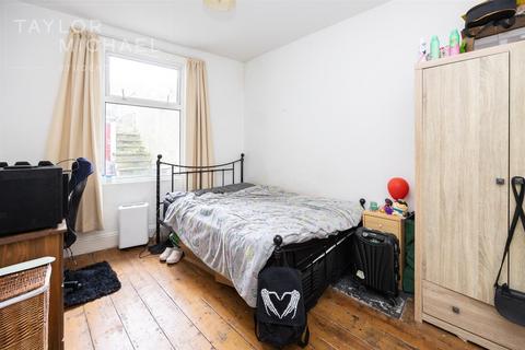 4 bedroom terraced house to rent, Islingword Road, Brighton