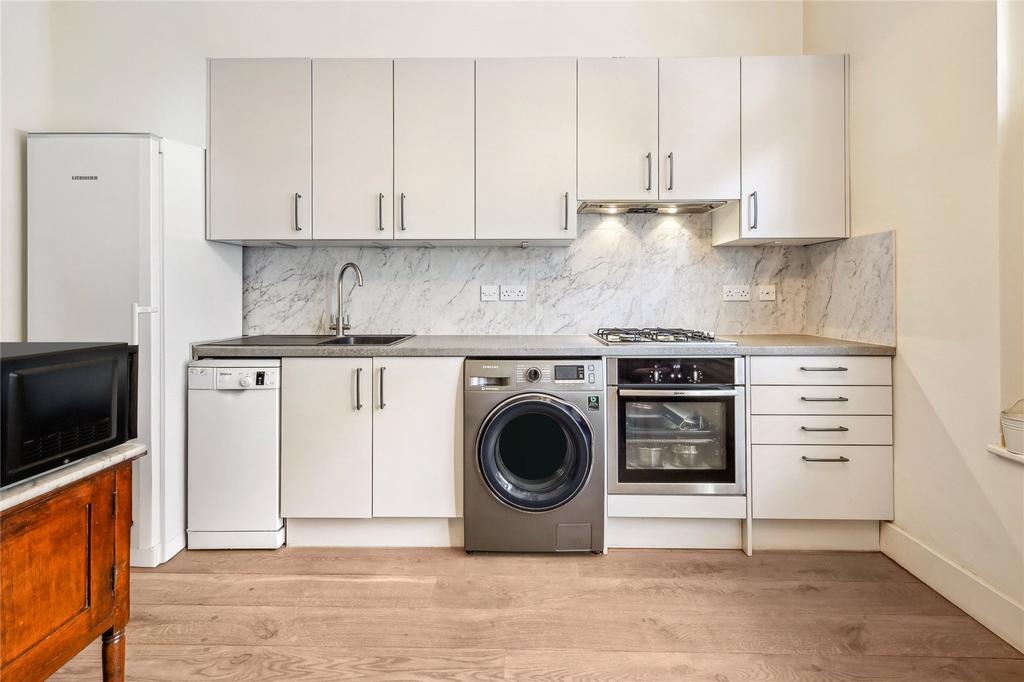 Reception/Kitchen