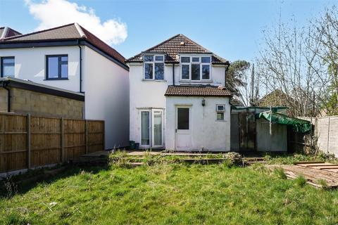 28 Repton Avenue, Wembley, HA0 3DW