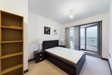2 bedroom house to rent, Altura Tower, Bridges Court Road, London