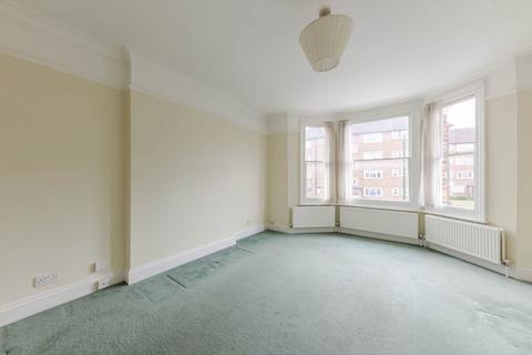 3 bedroom apartment for sale, Priests Bridge, SW14