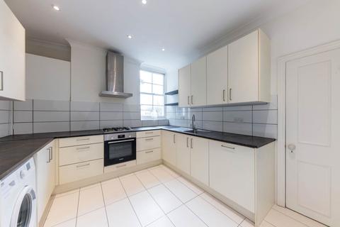 3 bedroom apartment for sale, Priests Bridge, SW14