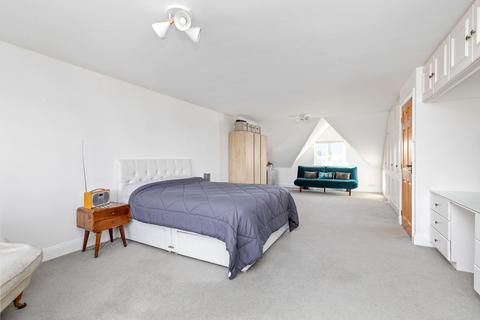 20 Mill Lane, Rustington, Littlehampton, BN16 3EG