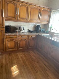 1 bedroom in a house share to rent, Tomswood Road, Chigwell IG7