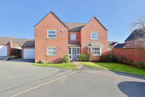 4 bedroom detached house for sale, Lyons Drive, Allesley, Coventry - EXTENDED WITH NO CHAIN