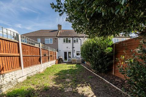 4 Grove Crescent, Feltham, TW13 6LY