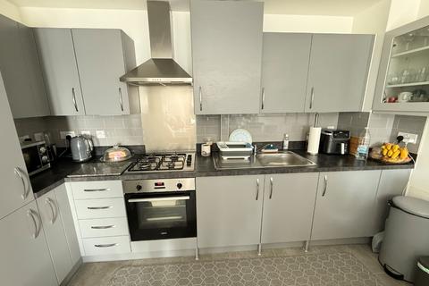 undefined, Holly Lane, Dunstable LU5
