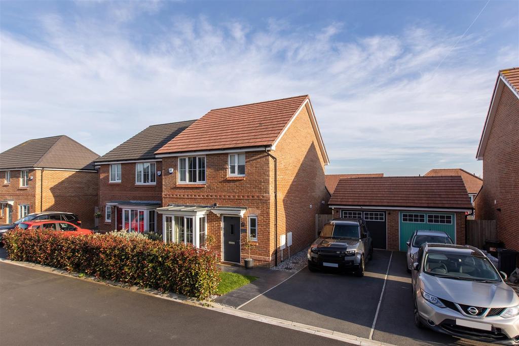 Ploughlands Grove 4 External-1.jpg