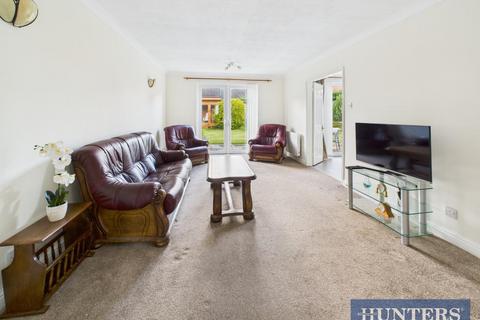 3 bedroom detached bungalow for sale, The Vineyards, Leven, Beverley