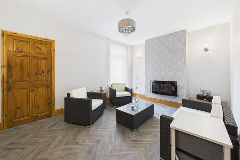13 Tweenbrook Avenue, Gloucester, GL1 5JY