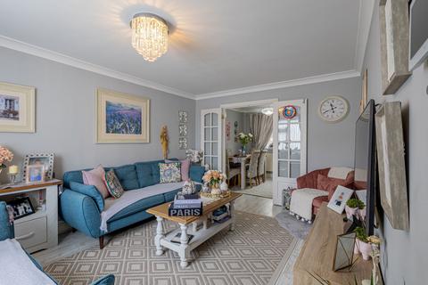 23 Arcon Road, Ashford, TN23 5BY