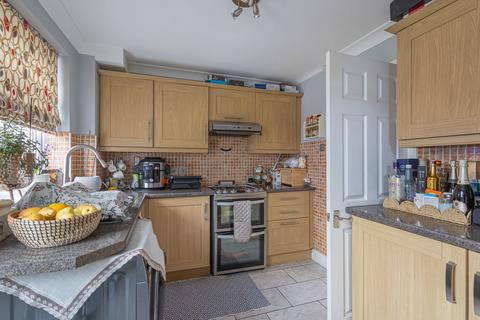 23 Arcon Road, Ashford, TN23 5BY