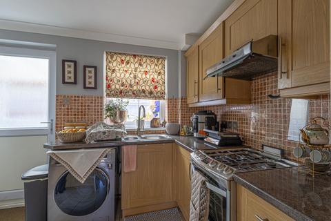 23 Arcon Road, Ashford, TN23 5BY