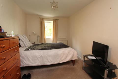 2 bedroom retirement property for sale, Fairacres Close, Keynsham, Bristol