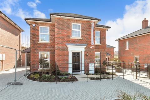 4 bedroom detached house for sale, Richmond Park, Whitfield, Dover, Kent