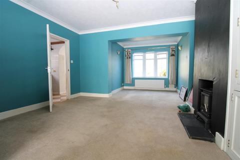 12 Clun Road, Littlehampton, BN17 7DY