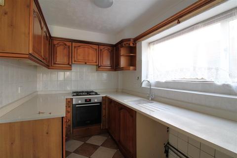 12 Clun Road, Littlehampton, BN17 7DY