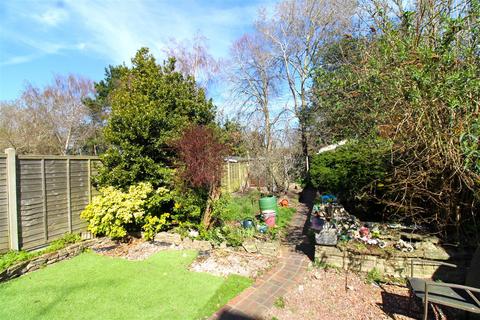 12 Clun Road, Littlehampton, BN17 7DY