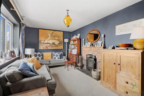 9 Dovers View, Weston Subedge, Chipping Campden, GL55 6QS