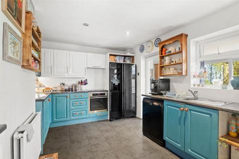 9 Dovers View, Weston Subedge, Chipping Campden, GL55 6QS
