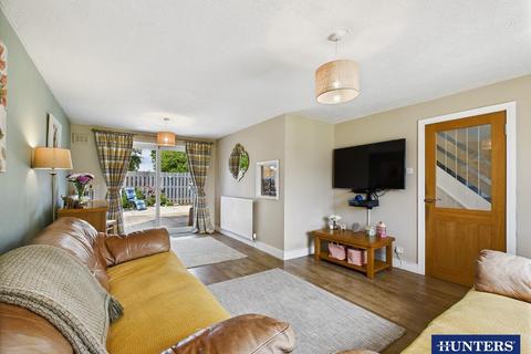 7 Fieldside, Annan, DG12 5HL