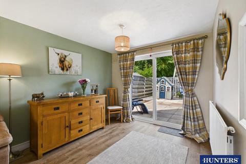 7 Fieldside, Annan, DG12 5HL