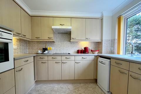 1 bedroom apartment for sale, Wortley Road, Highcliffe, Christchurch, Dorset, BH23
