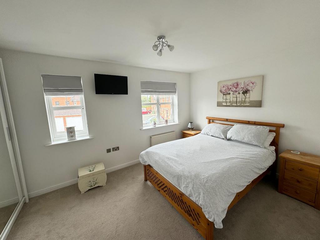 BEDROOM 1 (front)